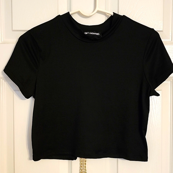OMT FASHIONS Crop w/Gold chain szLG - Picture 1 of 3